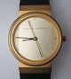 Arm-Band Uhr, 
Jacob Jensen, 
Dänemark. Mit 
Metall-Box. Nr. 
925706. Dia:. 
2,9 cm. 
Vergoldete Box. 
...