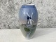 Bing 6 
Grøndahl, Vase 
# 1302/6251, 
Mühle in 
Landschaft, 
18,5 cm hoch, 
10 cm 
Durchmesser, 
...