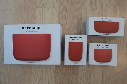 Norman Pocket wall keeping, PlasticFrom Norman, DenmarkSet with 4 items, in original boxesVery good condition, never used