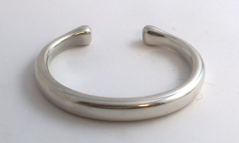 Georg Jensen. Armring sterling (925). Model 215.