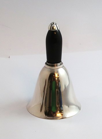 Evald Nielsen. Silberglocke (830). Höhe 10,5 cm