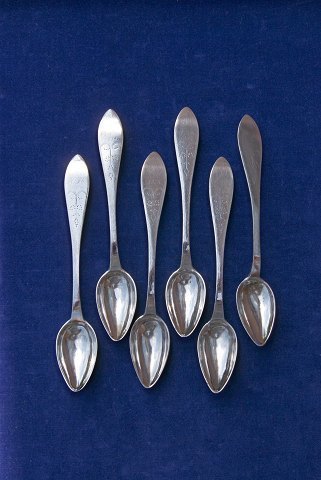 item no: s-6 Theskeer 14cm fra 1814
