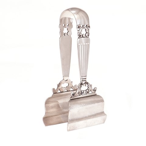 Georg Jensen Acorn sterlingsilver asparagus tong. 
L: 18,5cm