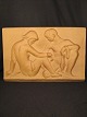 Michael 
Andersen
 Bornholm 
Keramik
 Harold 
Isenstein.
 Relief. Nr. 
6395
 Gezeichnet: 
...