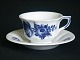 Royal 
Copenhagen - 
Blue Flower 
Angular
Moccacup - no 
8562
Height 5 cm
Nice condition