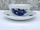 Royal Copenhagen
Geflochtene blaue Blume
Großes Teeservice
# 10/8269
* 250DKK