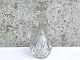Kristallkaraffe, 
mit 
Blumenschnitzereien, 
28 cm hoch, 12 
cm Durchmesser 
* Guter Zustand 
*