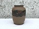Bornholm 
Keramik, 
Braunes 
Steinzeug, Nr. 
54, Vase mit 
Ornamenten, 
14,5 cm hoch, 9 
cm im ...