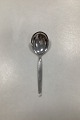 KJA Sølvplet 
Capri 
Serveringsske 
Måler 20,3 cm 
/7.99 in.