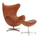 Patinierter mit 
cognacfarbenem 
Leder "Egg 
Chair" von Arne 
Jacobsen
1960er Jahre