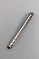 "Sølvsmedien" 
(Silversmithy) 
Sterling Silver 
Tie Pin 
Measures 7.3 cm 
(2.87 inch ) 
Weight 16 gr 
...