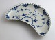 Royal Copenhagen. Blue fluted, full lace. Pickle dish. Model 1173. Length 21 cm. 
(1 quality).