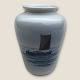 Royal 
Copenhagen, 
Vase mit Boot 
Nr. 2898/1740, 
10,5 cm hoch, 8 
cm Durchmesser, 
1. Sortierung 
...