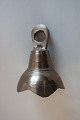 A beautiful old little bell,with a little decorationMade of brassH: 5cmIn a good ...