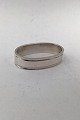 Cohr Sølv 
Dobbeltriflet 
Servietring  
Måler 5.4 cm x 
3.3 cm (2.12 
inch x 1.29 
inch) Vægt 
40.10 gr ...
