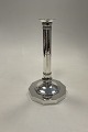 Georg Jensen 
Sterling Sølv 
Lysestage No. 
286 Johan Rohde 

Måler H 23 cm 
(9.05 inch) 
Base Diam ...