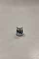 Bing og 
Grøndahl 
Fingerbøl 
Forglemmigej 
No. 4801. Æske 
medfølger.
Måler 2,7 cm / 
1,06 in.