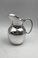 Hans Hansen 
Sterling Sølv 
Flødekande No. 
371 Måler  H 
10.5 cm (4.13 
inch) Vægt 204 
gr (7.2 oz)