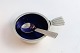 Georg Jensen. 
Bernadotte, 
Salz Keller mit 
blauer Emaille, 
und salz 
Löffel. 
Sterling (925).