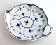 Königliches 
Kopenhagen. 
Musselmalet 
Halbspitze. 
Beilagen. 
Modell 549. 
Länge 26,5 cm. 
(1 Wahl). ...