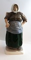 Bing & 
Gröndahl. 
Porzellanfigur. 
Skovshovedkone. 
Modell 1702. 
Höhe 28,5 cm. 
(1 Wahl).