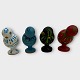 Eigenbrod 
Højholm Bogense 
Osterhühner, 
Weiß, Blau, 
Schwarz und 
Rot, 5,5 cm 
hoch, Design 
Mogens ...
