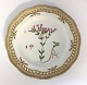 Royal 
Copenhagen 
Flora Danica. 
Mittagessen 
Platte mit 
durchbrochener 
kante. Entwurf 
# 3554. ...