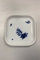 Royal 
Copenhagen Bleu 
Royal 
Rektangulært 
Fad No. 14032