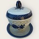 Royal 
Copenhagen, 
Tranquebar, 
Marmeladenglas 
Nr. 11/1171, 
Höhe 14 cm, 13 
cm Durchmesser, 
1. ...