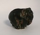 Royal Copenhagen. Elefantenfigur aus Steingut. Modell 20225. Höhe 5,5 cm. (1 
Wahl)