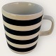 Marimekko-Tasse 
mit Streifen, 
Oiva Tasaraita, 
Höhe 9,5 cm, 
Durchmesser 8 
cm *perfekter 
Zustand*