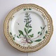 Royal 
Copenhagen 
Flora Danica. 
Mittagessen 
Platte mit 
durchbrochener 
kante. Entwurf 
# 3554. ...