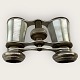 Theaterfernglas mit Perlmuttgriff, guter Zustand, 9,5 x 5,5 x 3,5 cm.