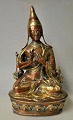 Sitzender tibetischer Lama, Skulptur, um 1950. Nepal. Vermutlich Tsongkhapa. Material: Bronze ...