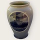 Royal Copenhagen, Aus der Ausstellung bei Rundskuedagen Vase 1936, H.C. Ørstedværket, 14 cm ...