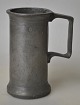 Messbecher aus Zinn, 1 Pægl, 1862, Buntzen, Kopenhagen, Dänemark. Höhe: 11,5 cm. Gestempelt. Mit ...