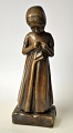 Karsten, Michaela (1886 - 1943) Dänemark: Ein kleines Mädchen. Bronze. Unsigniert. Höhe: 28 ...