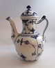 Königliches Kopenhagen. Musselmalet, halbspitze. Kaffeekanne. Modell 519. Höhe 25 cm.  (1 Wahl). ...