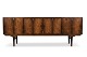 Fantastisches, niedriges Sideboard aus Palisanderholz. 227 cm. Guter Zustand. Stempel „Made in Denmark“.Lieferung:Jütland/Fünen (monatlich) 500 DKKSeeland (wöchentlich) 300 DKK