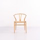 Y-Stuhl Modell CH24, entworfen von Hans J. Wegner und hergestellt von Carl Hansen & Søn. ...