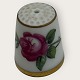 Bing & Grondahl, Fingerhut mit Rose, Nr. 4802, mit Öse für Kette, 2,5cm hoch, 2,2 cm Durchmesser ...