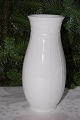 Vase, Königlich 
Porzellan Royal 
Copenhagen. 
Vase nr. 4114. 
Höhe 21,5cm. 
Tadelloser 
Zustand, 2. ...