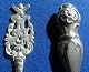 2 Besteckteile für z.B. Oliven. Gabel 11,5cm in 830 Silber, Messer 10,5cm ohne Stempel.