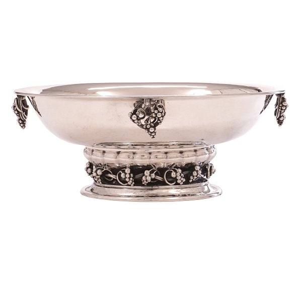 Große Georg Jensen Grape-Jardiniere aus Sterlingsilber #296BH: 10,6 cm. L: 27 cm. G: 913gr